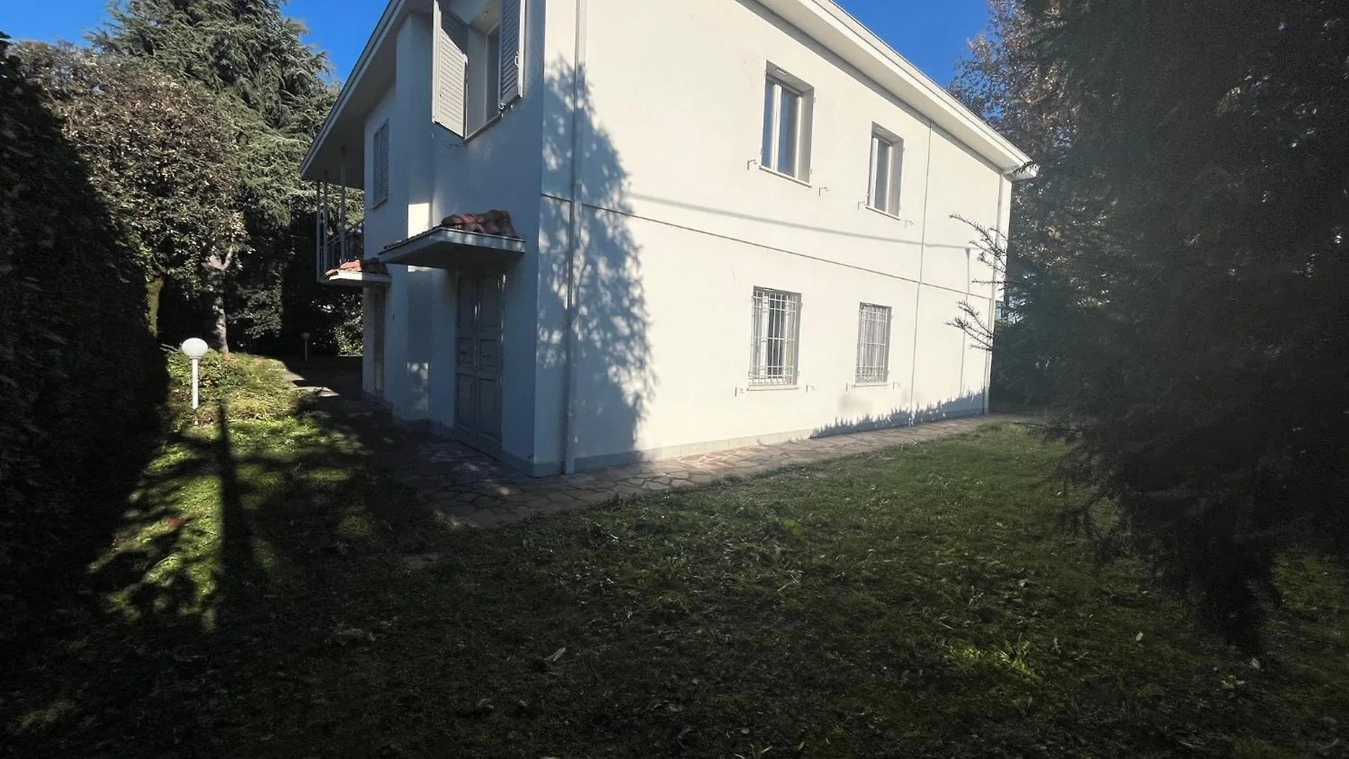 Casa Bianca Con Giardino Apartment Magreta